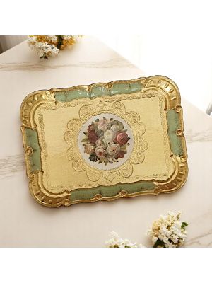 Vassoio in legno impreziosito da dettagli in foglia oro 24K, antica tradizione artistica fiorentina.