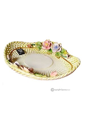 Cesto in ceramica artistica pregiata, decorato con fiori e dettagli in oro, realizzato a mano