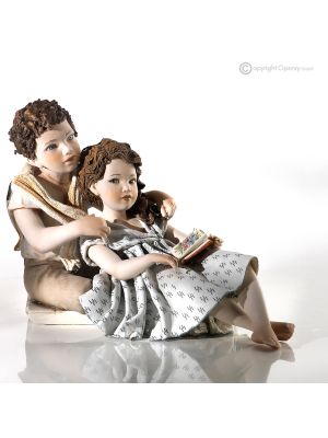 LA VITA CHE SCORRE - Bambola di Capodimonte, pezzo da esposizione unico e prezioso.