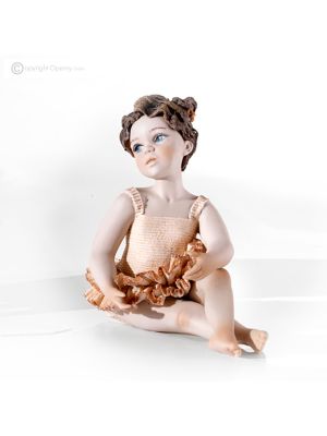 LUCILLE - Capodimonte, ballerina in porcellana raffinata, arte pura e romantica.