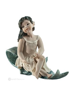 SILENE Statuetta Capodimonte, porcellana d’arte italiana, bellezza senza tempo.