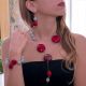 Elegante parure artigianale: collana, bracciale e orecchini, con perle originali in vetro di Murano soffiate.