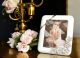CRISTALLI E ROSE Cornice portafoto ceramica creazioni artistiche stile Barocco decorazioni in platino Made Italy